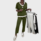 Топ с Вобразно Деколте