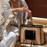 Изтънчена Риза С Копчета