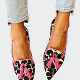 Мокасини С V-образен Нос