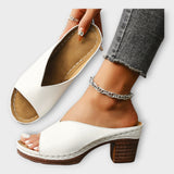 Сандали с Дебела Пета