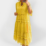 Рокля с Дантелен Акцент