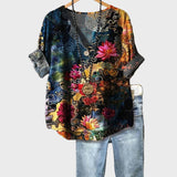 Тениска с цветни мотиви