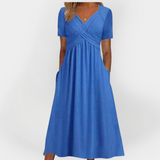 Рокля С Кадифена Материя