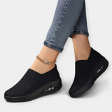 Обувки със Стелки