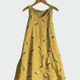 Рокля с Пчелен Принт