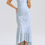 Рокля С Релефна Шарка