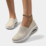 Обувки със Стелки