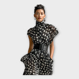 Рокля С Структурен Силует