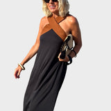 Рокля с Открит Гръб