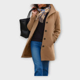 Палто От Вълна За Вечер