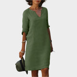 Рокля с V-образно Деколте