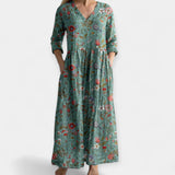 Рокля С V-образно Деколте