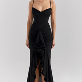 Рокля с Волани по Деколте