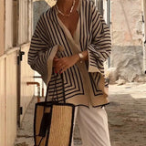 Изтънчена Риза С Копчета