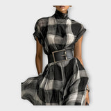 Рокля с Фин Поток