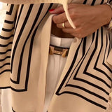 Изтънчена Риза С Копчета