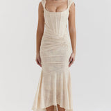 Рокля С Релефна Шарка