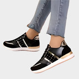 Обувки Със Златни Детайли