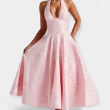 Миди Рокля с Открит Гръб