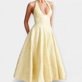 Миди Рокля с Открит Гръб