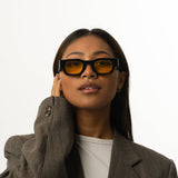 Рокля от Лен с Чисти Линии